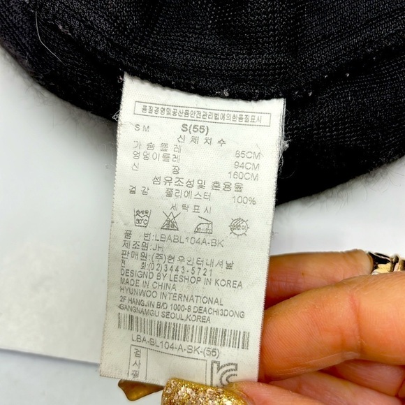 LESHOP BREATH & HEART black plush blouse size S - Picture 9 of 10